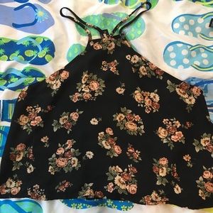 Forever 21 flowy floral crop top